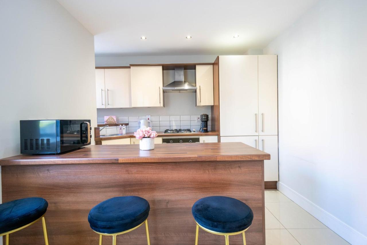 Botanic Apartment Sleeps 6 Belfast Extérieur photo