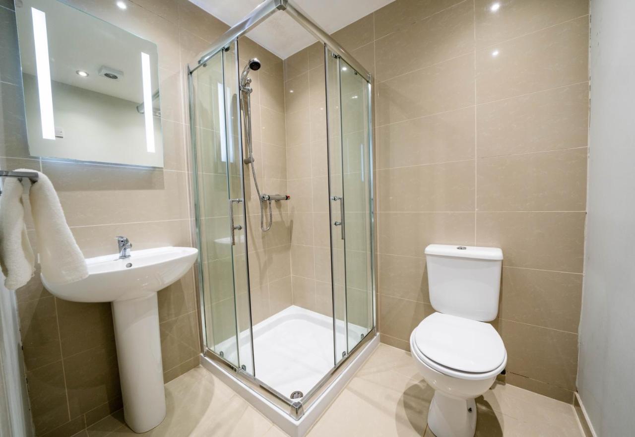 Botanic Apartment Sleeps 6 Belfast Extérieur photo